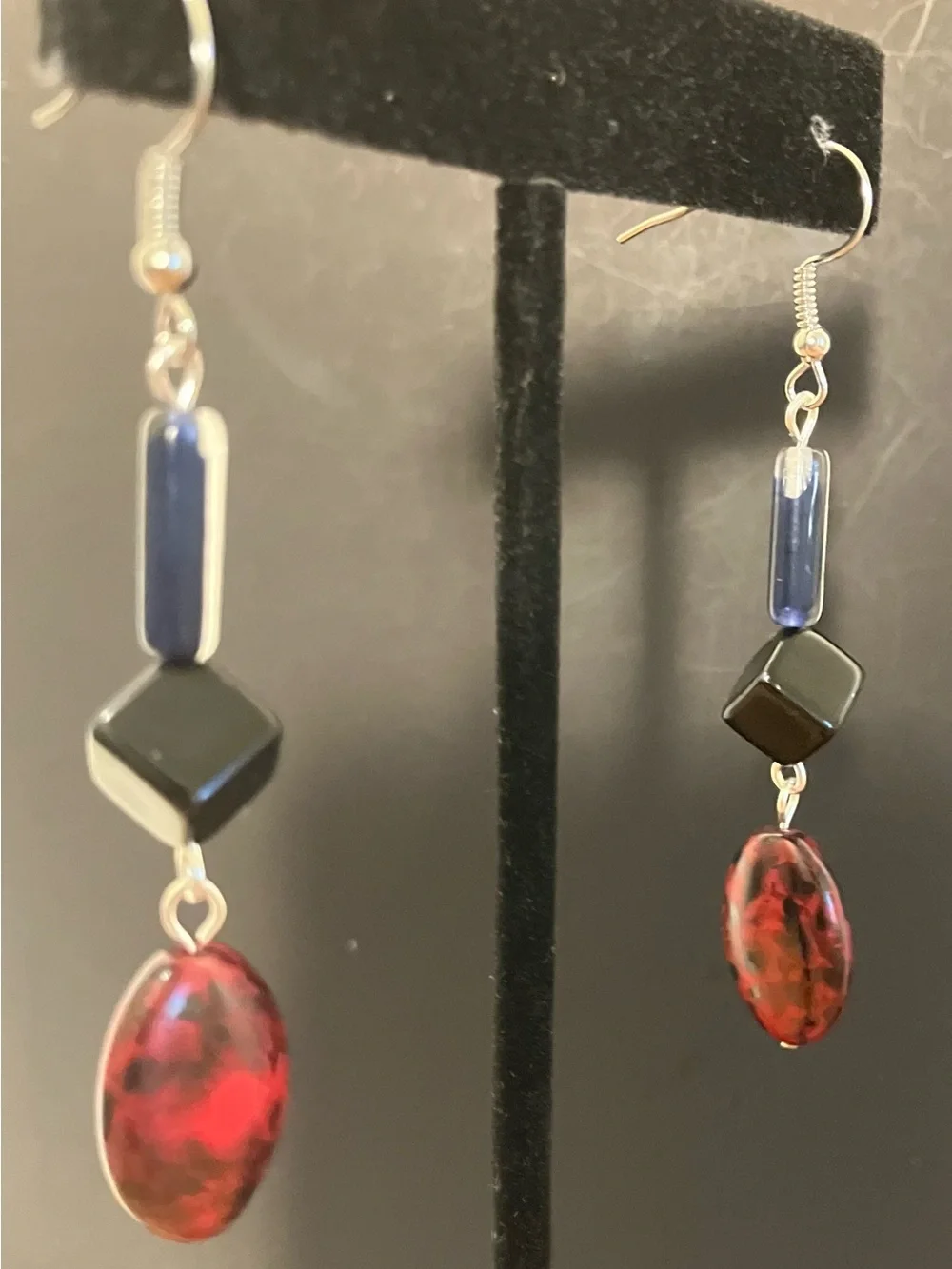 N/A elegant red